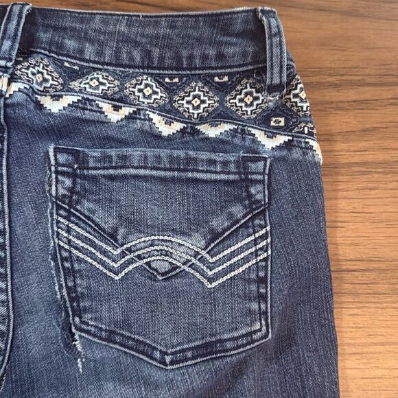 Idyllwind Women’s Mid Rise Bootcut leg Jeans - Picture 7 of 9